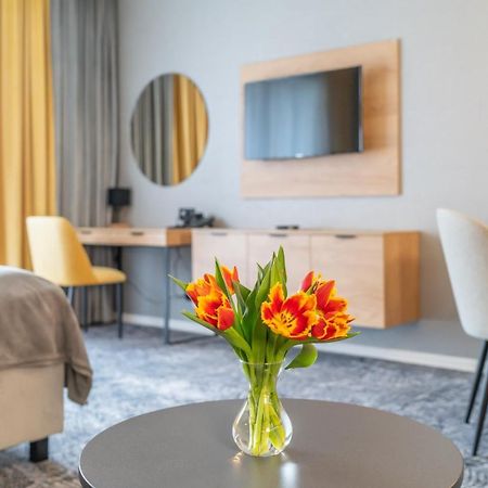 Lux Apartman V Hoteli Akvamarin Besenova Exterior photo